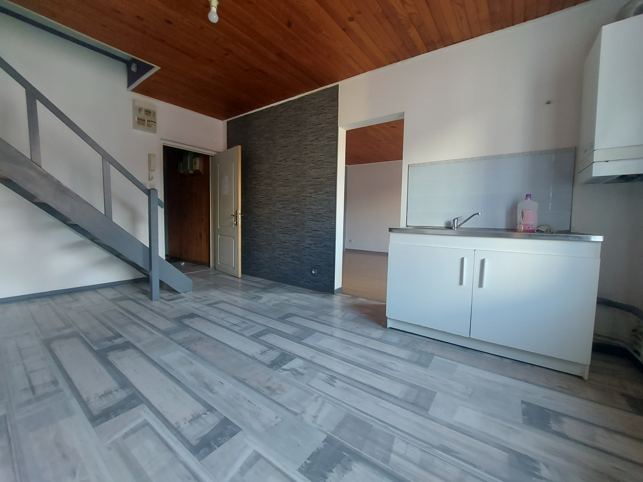 DUPLEX THAON HYPER CENTRE