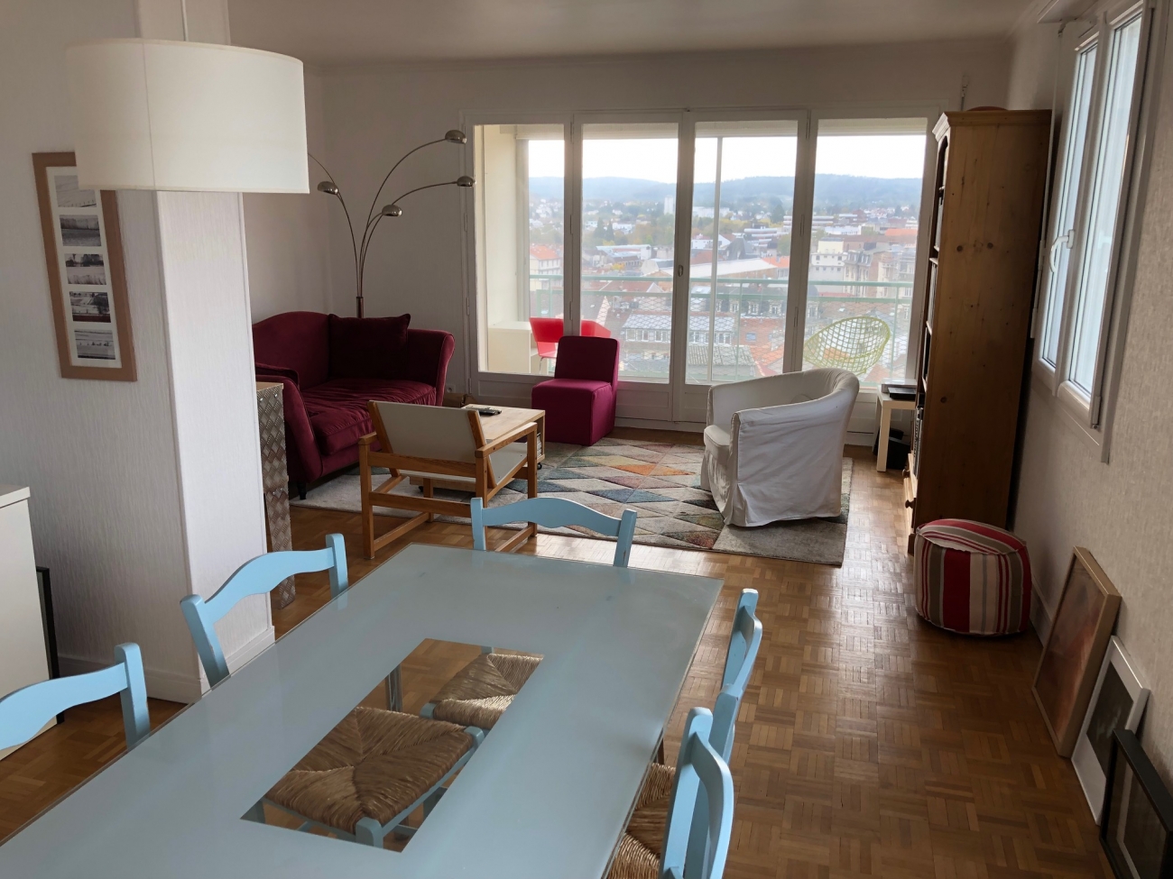 F3 LUMINEUX AU 9EME ETAGE AVEC LOGGIA