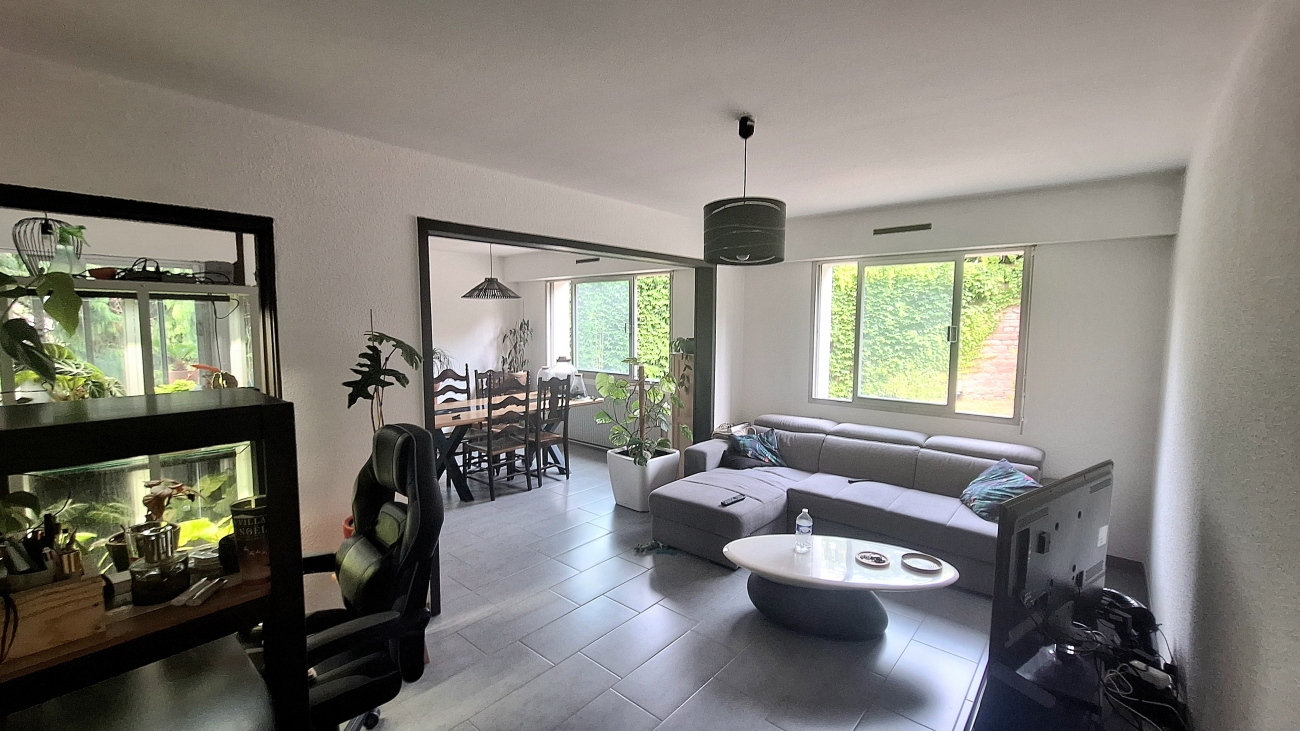 LUMINEUX & VASTE TYPE 2 AVEC PARKING PRIVATIF & CAVE